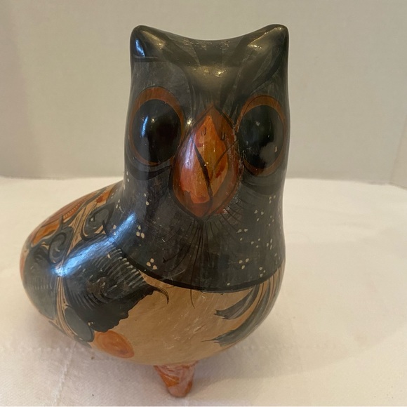 Darling vintage Mexican pottery birds. Signed on bottom. Preowned wear V.Silva - Picture 11 of 11